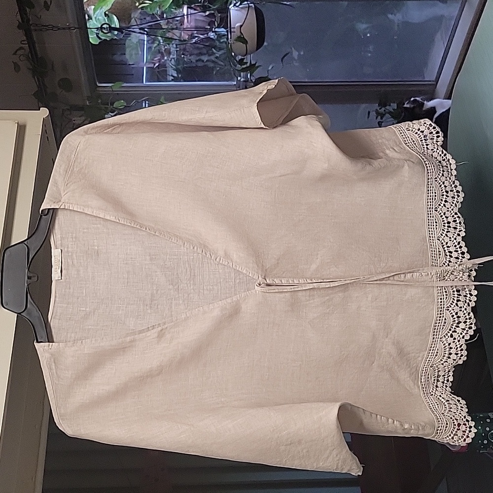 Lara Guidotti Made In Italy Linen Cardigan.